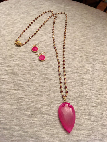 Fuschia Chalcedony Druzy Pendant on Ruby and Plated Gold Chain.  29