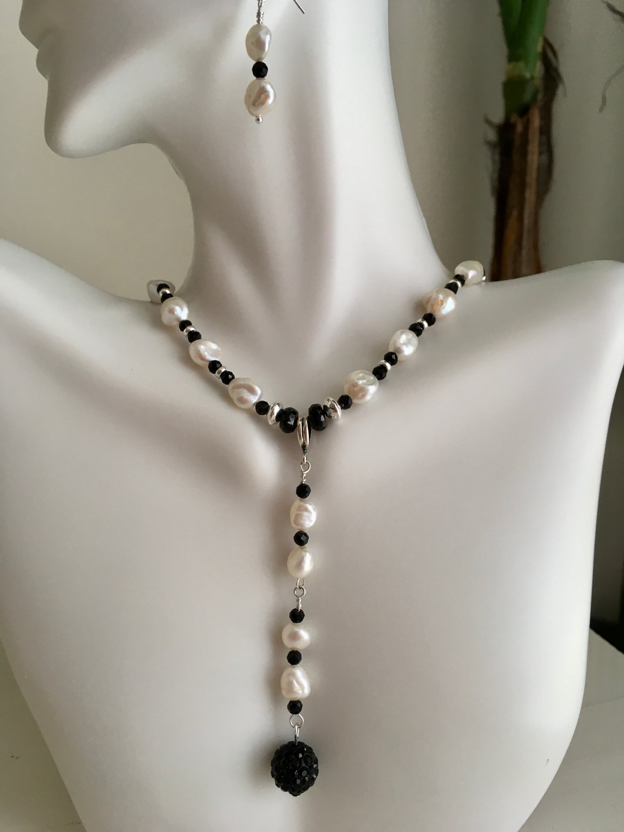 White Pearls, Black Spinel, Sterling 16 1/2